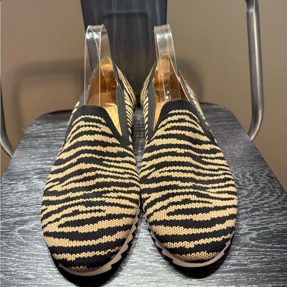 Vaneli Black and Tan Zebra Print Flats - Picture 1 of 9